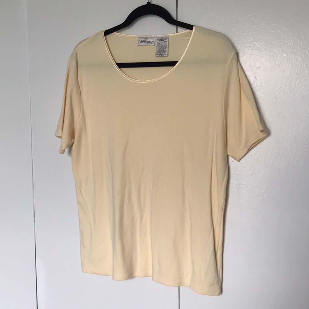 Worthington Woman Top in Buttercream Yellow Size 1X Near New! Satin Trim Neck!